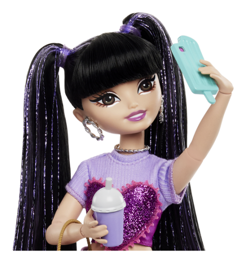 Barbie Dream Besties Doll - Renee